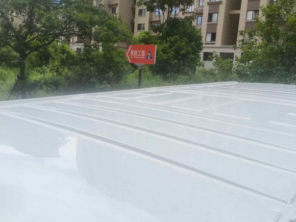 [上海·苏E] 二手上汽大通MAXUS新途V802025款 超值版城配王 2.0T 手动长轴中顶127Ps 3座