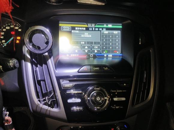 [深圳·粤B] 二手福特福克斯2012款 两厢 1.6L 自动风尚型