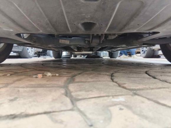 [上海·苏G] 二手起亚起亚K22017款 三厢 1.4L MT 15周年特别版GLS