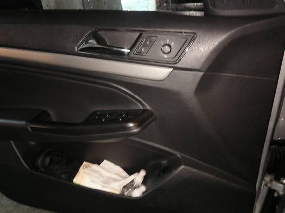 [广州·粤A] 二手大众朗逸2015款 1.6L 自动舒适版