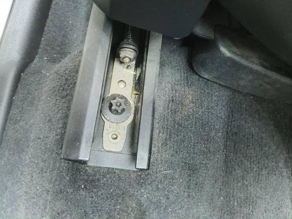 [温州·浙C] 二手路虎揽胜极光2014款 2.0T 5门耀动版