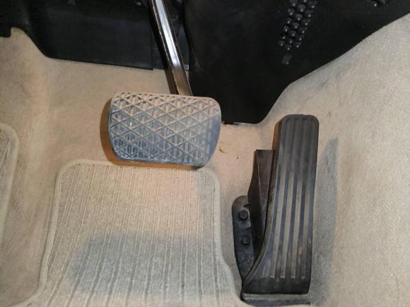 [佛山·粤E] 二手奔驰奔驰E级2010款 E 200 CGI 优雅型