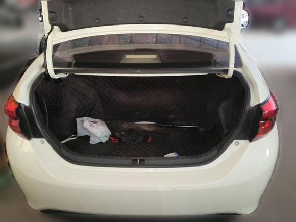 [青岛·鲁B] 二手丰田雷凌2016款 双擎 1.8H GS E-CVT精英天窗版