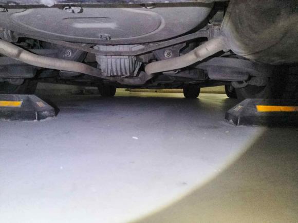 [上海·沪L] 二手凯迪拉克SLS赛威2011款 2.0T 精英型