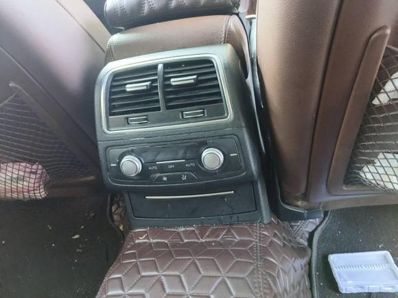 [上海·晋M] 二手奥迪奥迪A6L2016款 30 FSI 舒适型