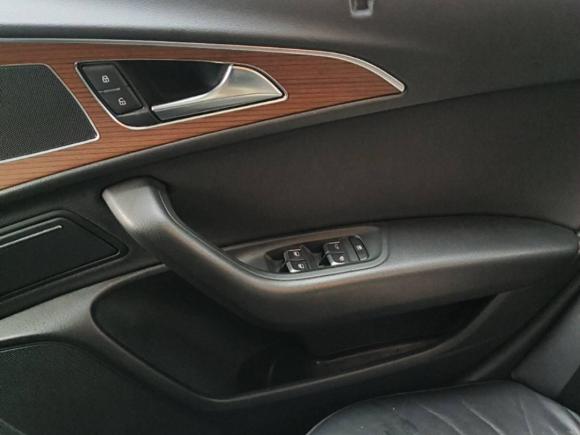 [上海·沪F] 二手奥迪奥迪A6L2018款 30周年年型 30 FSI 风尚型