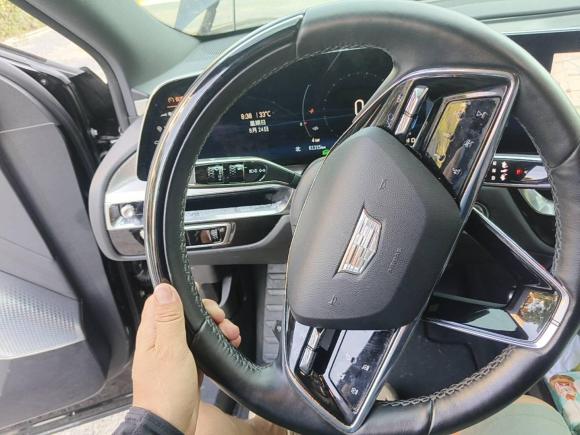 [上海·沪A] 二手凯迪拉克IQ锐歌2022款 后驱长续航豪华版