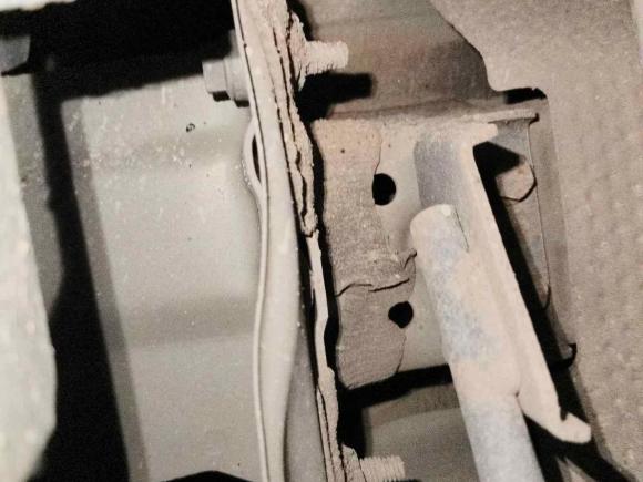 [广州·粤E] 二手丰田雷凌2021款 185T CVT运动版