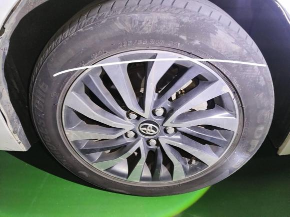 [苏州·苏E] 二手丰田卡罗拉2016款 双擎 1.8L E-CVT精英版