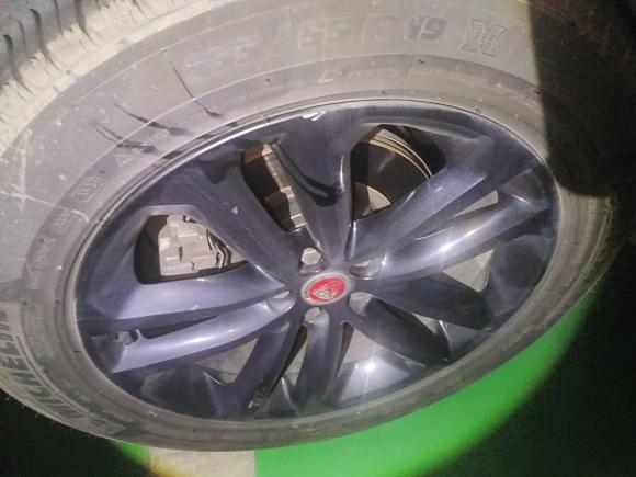 [深圳·粤B] 二手捷豹捷豹F-PACE2016款 3.0 SC 四驱R-Sport运动版