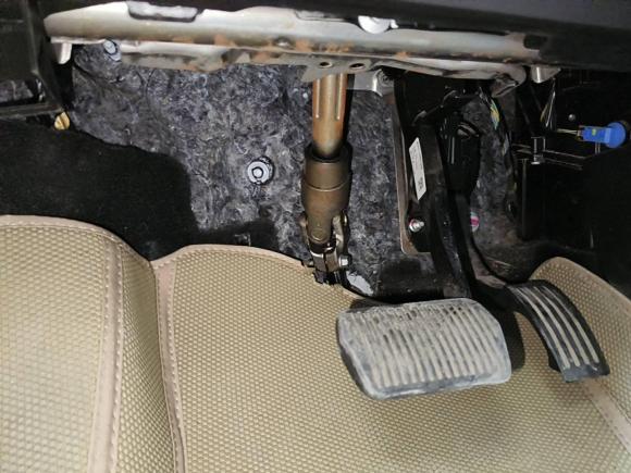 [西安·陕A] 二手福特福克斯2012款 三厢 1.6L 自动风尚型