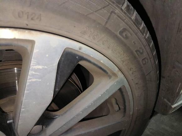 [南京·苏A] 二手荣威荣威i62018款 20T 自动互联网智尊版