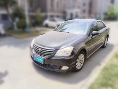 [无锡·苏B]丰田&nbsp;&nbsp;皇冠&nbsp;&nbsp;2010款 2.5L Royal 真皮天窗版