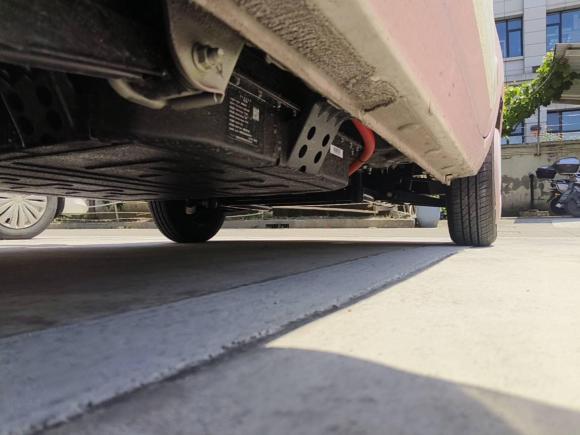 [上海·苏E] 二手奔腾奔腾小马2025款 222km 灵动马