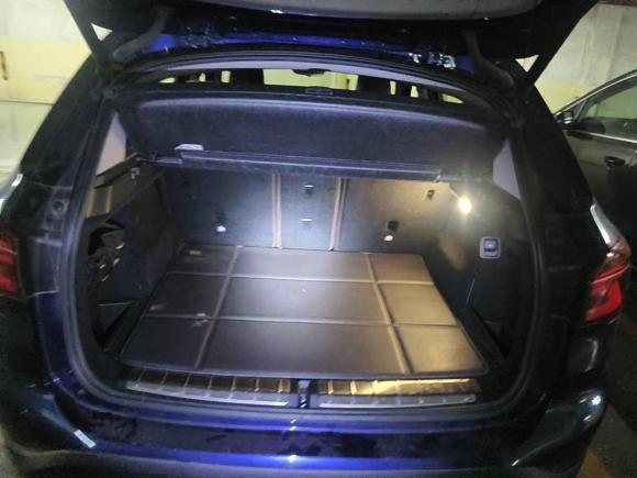 [上海·沪L] 二手宝马宝马X12016款 sDrive18Li 豪华型