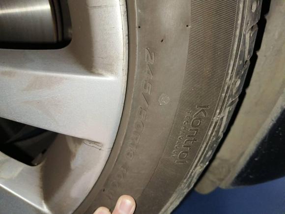 [济南·鲁A] 二手宝马宝马5系GT2010款 535i 豪华型