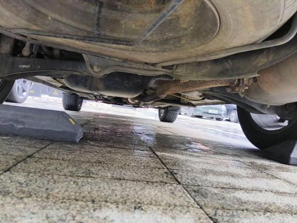 [深圳·鄂B] 二手三菱欧蓝德2018款 2.0L 两驱荣耀版 5座