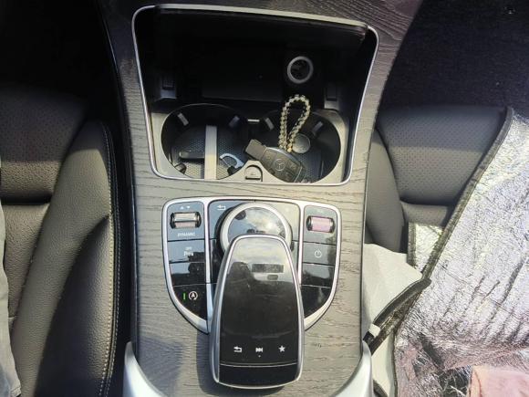 [上海·沪A] 二手奔驰奔驰C级2018款 C 180 L 时尚型运动版