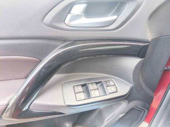 [广州·粤D] 二手广汽传祺传祺GS42018款 235T 自动两驱豪华智联版