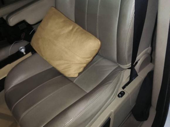 [成都·粤B] 二手路虎神行者22013款 2.2T SD4 SE柴油版