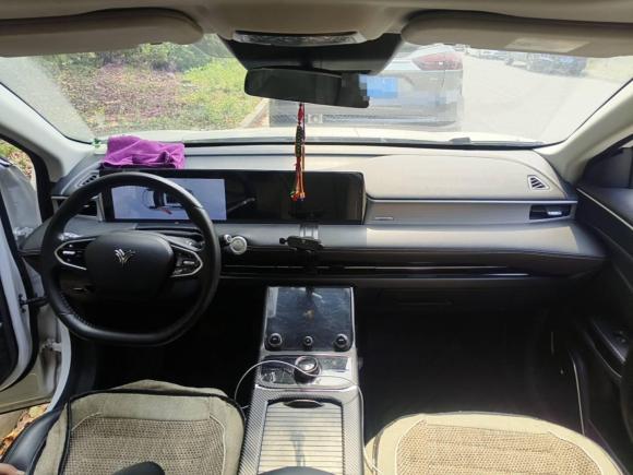 [上海·皖A] 二手哪吒汽车哪吒U2022款 智500 磷酸铁锂