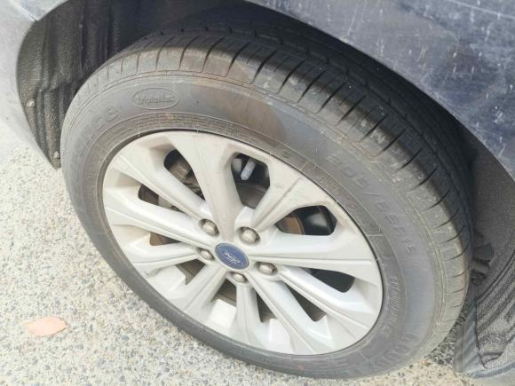 [南通·苏F] 二手福特福睿斯2017款 幸福版 1.5L 自动时尚型