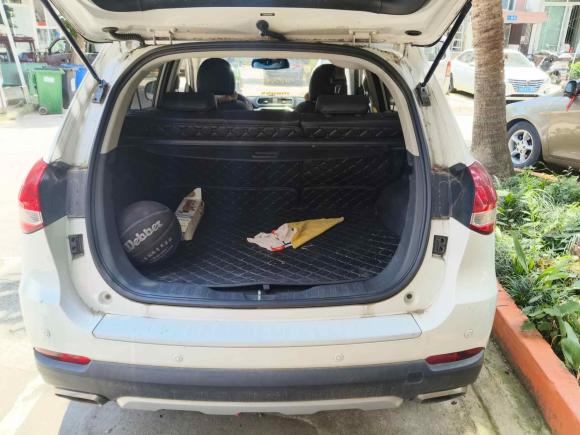 [成都·川G] 二手哈弗哈弗H22017款 蓝标 1.5T 手动两驱豪华型