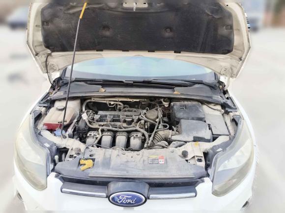 [上海·皖P] 二手福特福克斯2012款 两厢 2.0L 自动豪华运动型