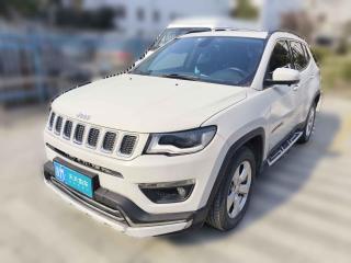 Jeep指南者2017款 200T 自动家享版