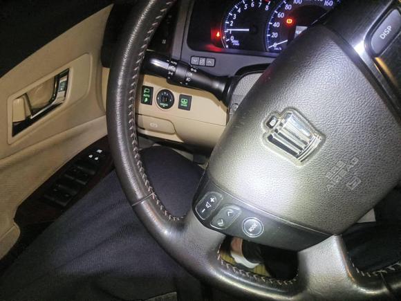 [杭州·浙A] 二手丰田皇冠2010款 2.5L Royal 真皮天窗版