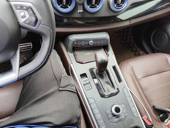 [武汉·鄂A] 二手魏牌魏牌 VV72017款 2.0T 旗舰型