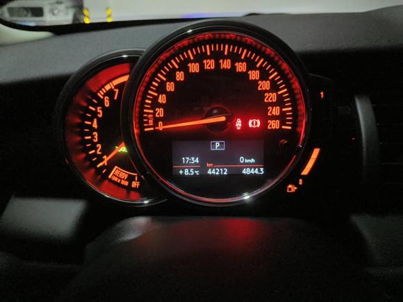 [西安·陕U] 二手MINIMINI2019款 1.5T COOPER 经典派