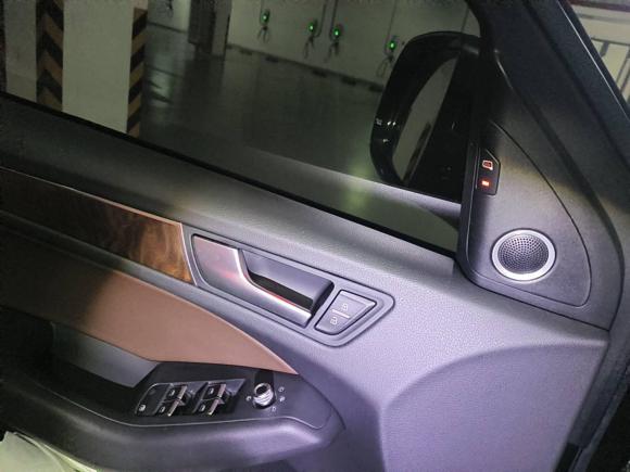 [上海·沪G] 二手奥迪奥迪Q52016款 40 TFSI 舒适型