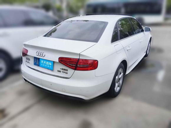 [上海·沪A] 二手奥迪奥迪A4L2013款 35 TFSI 自动标准型