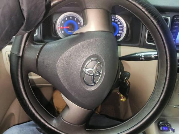 [上海·闽D] 二手丰田花冠2013款 1.6L 自动豪华版