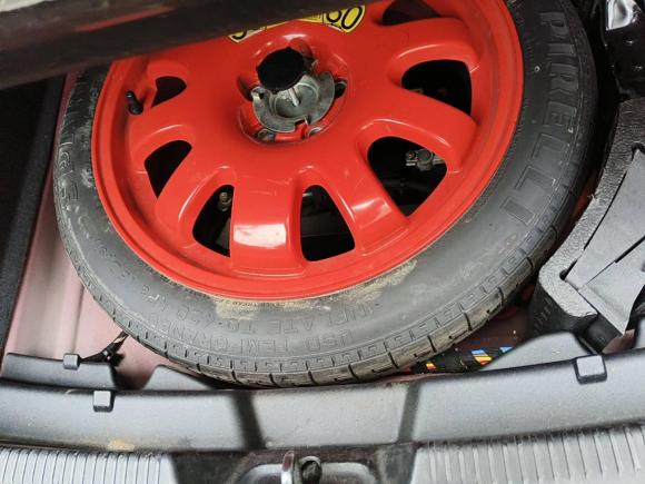 [西安·陕K] 二手捷豹捷豹XE2015款 2.0T 200PS R-Sport