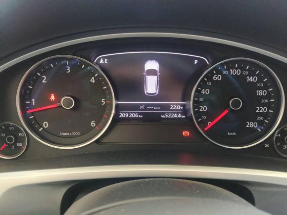 [成都·川F] 二手大众途锐2011款 3.0TDI 柴油标配型