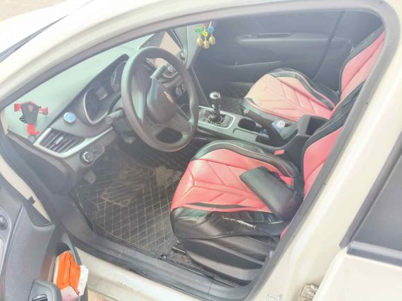 [南京·苏E] 二手雪佛兰科沃兹2016款 1.5L 手动欣享版