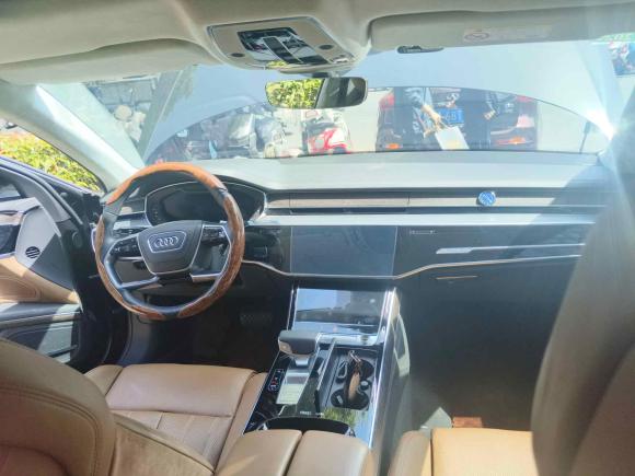 [南京·苏A] 二手奥迪奥迪A82019款 改款 Plus A8L 55 TFSI quattro 尊贵型