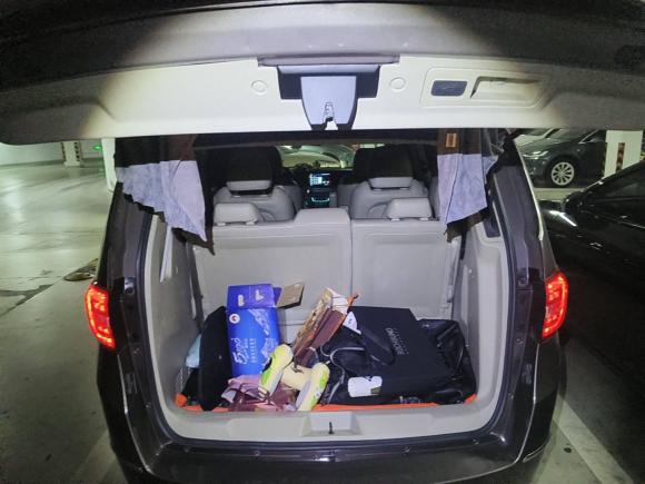 [上海·沪D] 二手别克别克GL82014款 3.0L XT豪华商务旗舰版