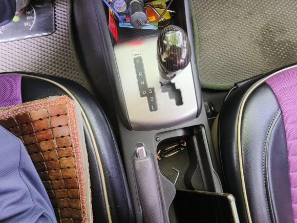 [深圳·粤B] 二手现代悦动2011款 1.6L 自动舒适型