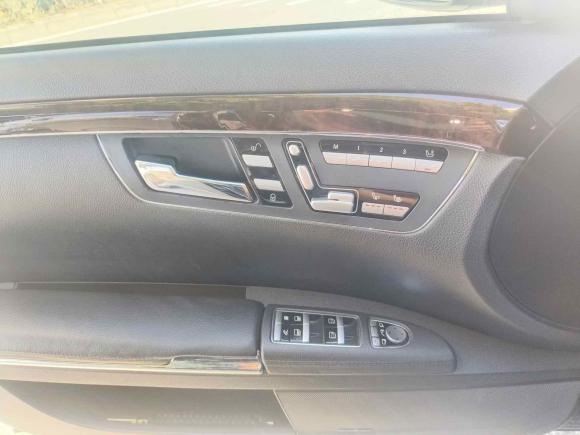 [广州·粤C] 二手奔驰奔驰S级2012款 S 350 L Grand Edition