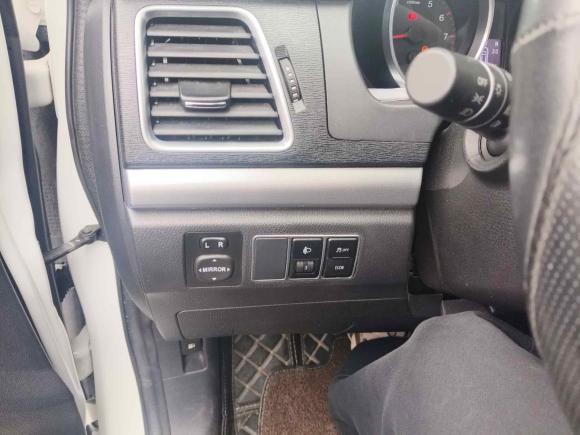 [成都·川A] 二手哈弗哈弗M62018款 1.5T DCT两驱精英型