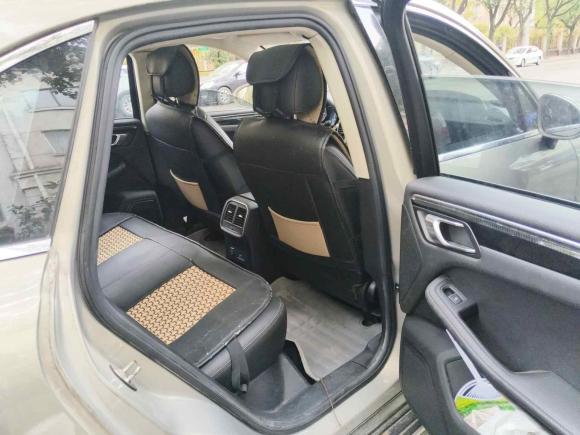 [上海·陕G] 二手众泰众泰SR92017款 2.0T 自动极致之光版