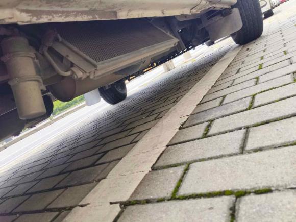 [杭州·浙A] 二手依维柯依维柯褒迪2012款 2.5T-A32 基本型