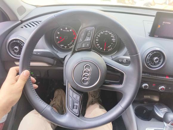 [南京·苏A] 二手奥迪奥迪A32019款 Sportback 35 TFSI 进取型 国VI