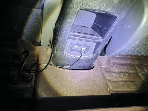 [深圳·粤B] 二手比亚迪元新能源2019款 EV360 智联领尚型