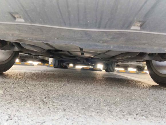 [上海·苏U] 二手奥迪奥迪Q72014款 40 TFSI 运动型