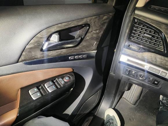 [广州·粤A] 二手比亚迪唐新能源2015款 2.0T 四驱旗舰型