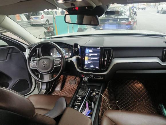 [广州·冀A] 二手沃尔沃沃尔沃XC602020款 T5 四驱智逸豪华版